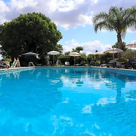 I Due Pini Bed & Breakfast 3*